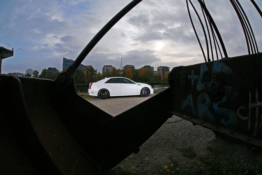  Cadillac CTS-V by Cam Shaft 2010 года  (фото 8 из 17)